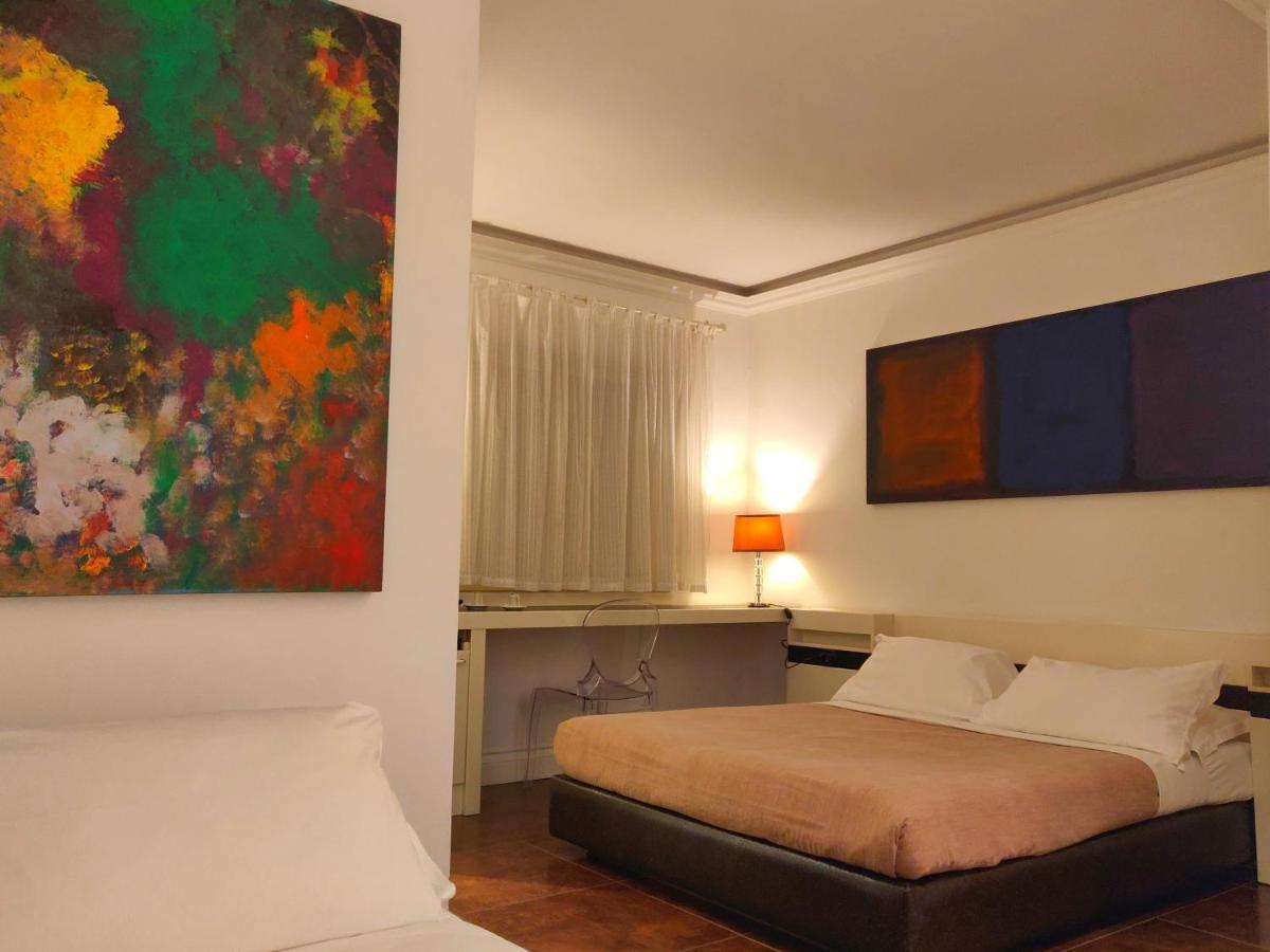 Best Season Reggio di Calabria Kamer foto